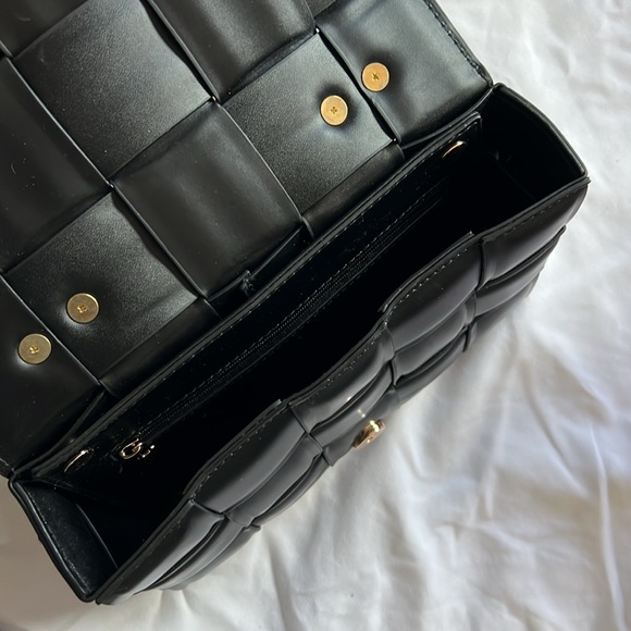 Rectangular Black Bag - Picture 3 of 4